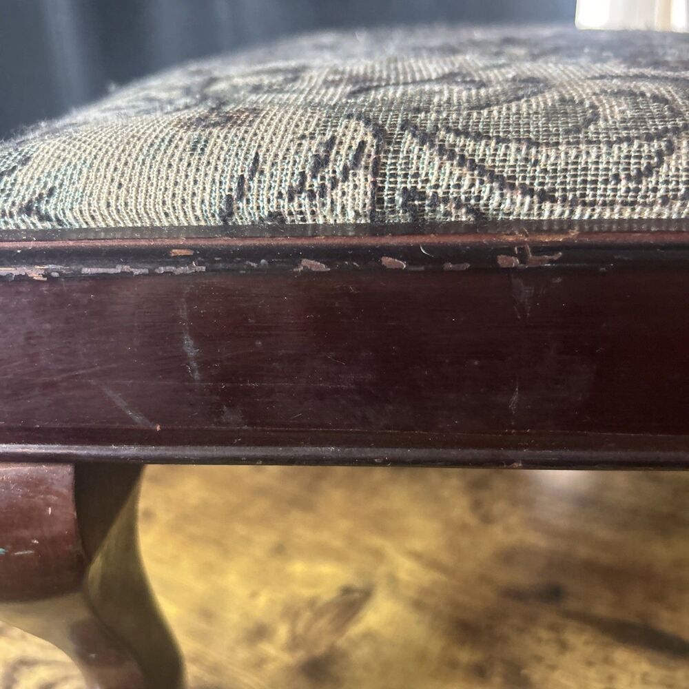 Upholstered Stool Tapestry Floral Wood Trim Vintage Taiwan Poly Pad READ 17x12x9 - Picture 10 of 16